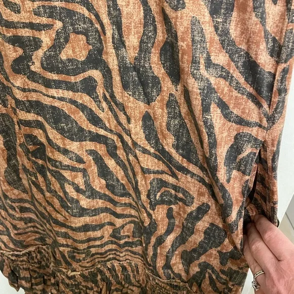 Daily Practice by Anthropologie Ruffled Mini Dress sz L NWT - Picture 9 of 10